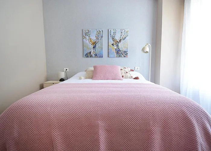 Roma's Daire Cambados