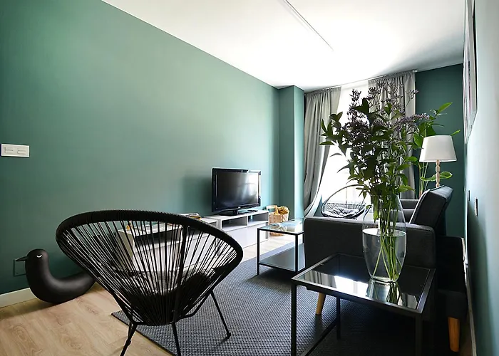 Roma's Daire Cambados